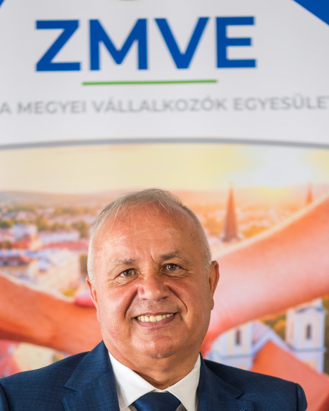 Pers Gyula László